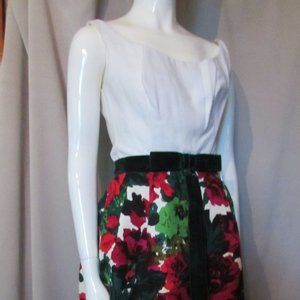 SALE Vintage Long Gown Red Green Roses
